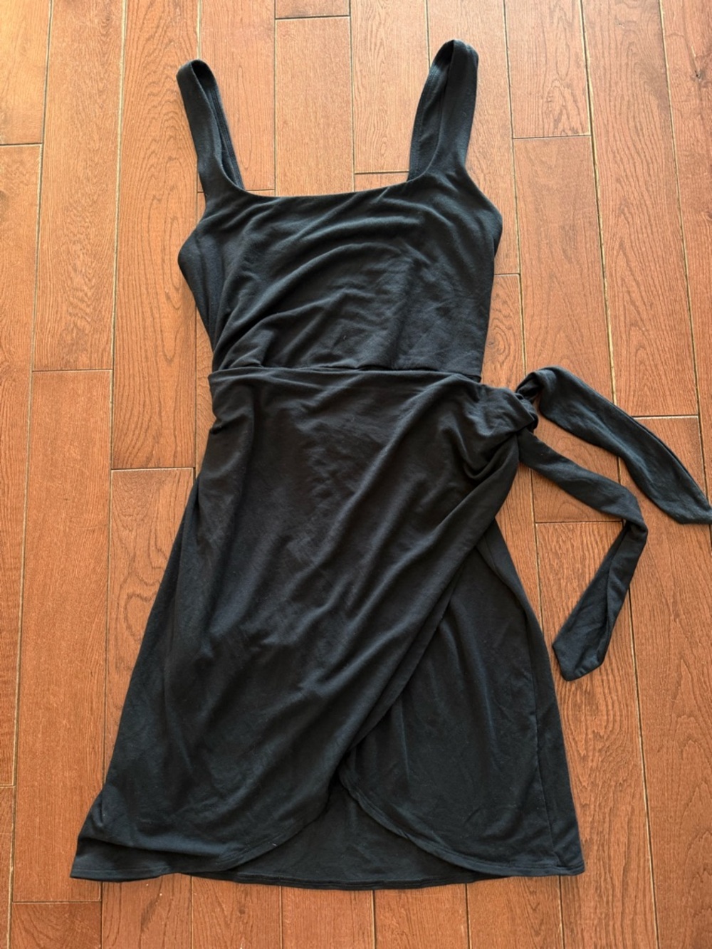 Wilfred Saturn wrap mini dress Small black